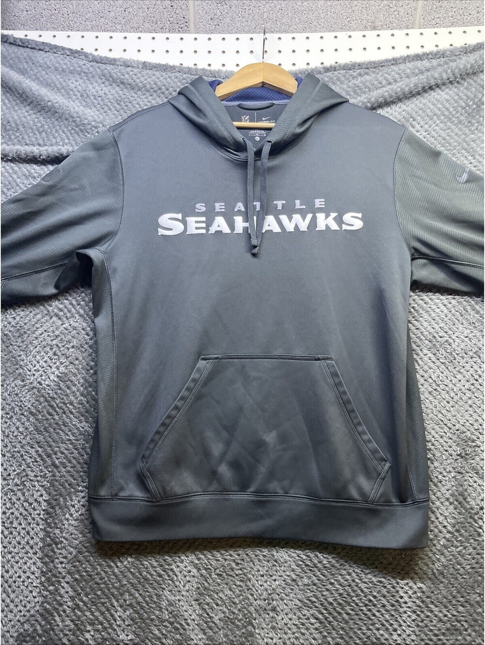 Seattle Seahawks Sweatshirt Therma Fit Nike Large #587